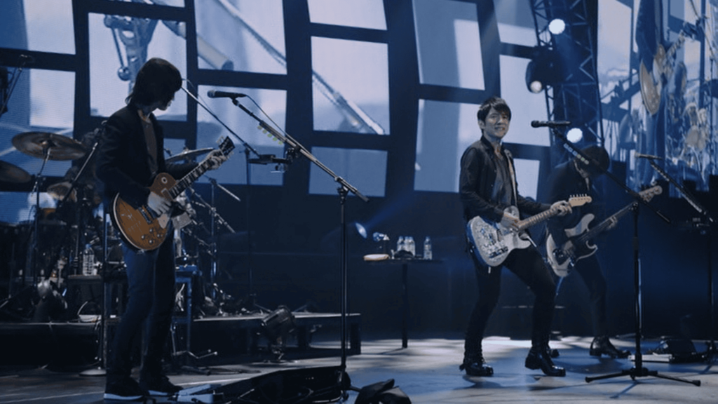 足音 〜BeStrong LIVE『Mr.Children TOUR 2015 REFLECTION』
